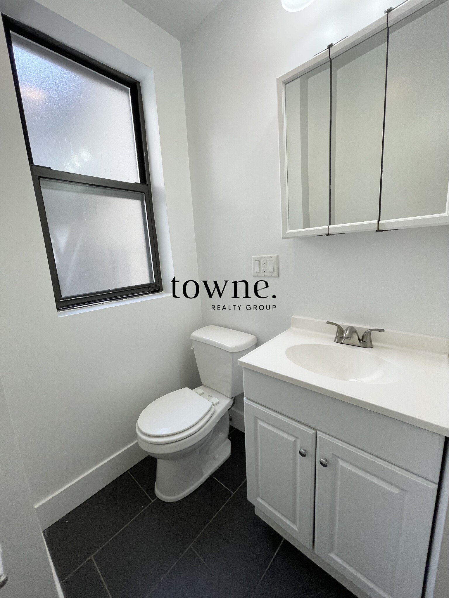 11 Peterborough St, Fenway