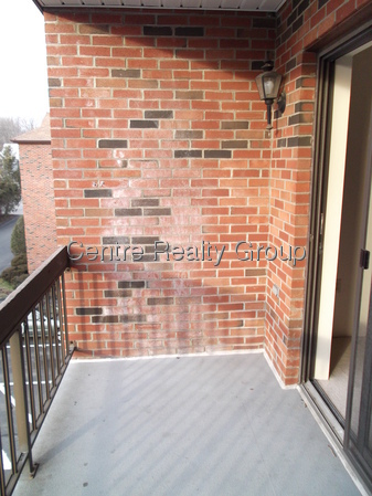 40 Druid Hill Rd, Oak Hill