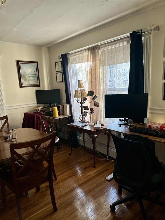 122 Warren St, Medford