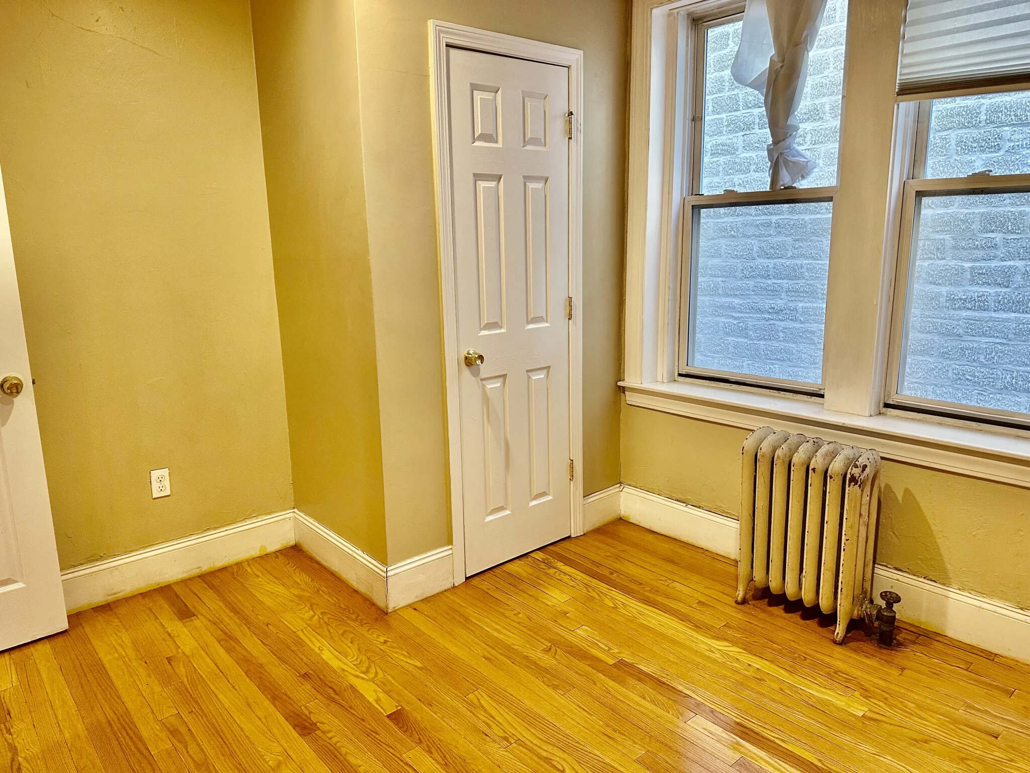 328 Saint Paul St, Brookline