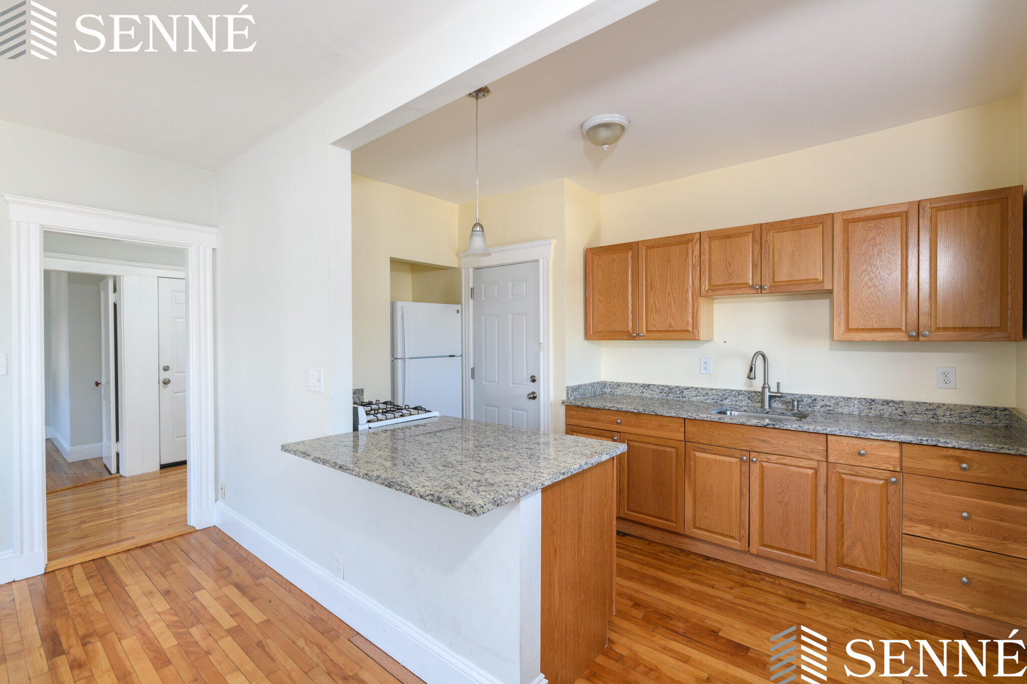 5 Sherborn Ct, South Medford