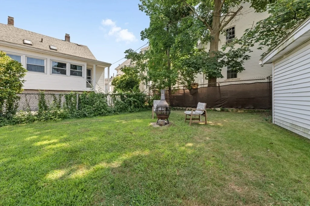 55 Cottage St, Melrose