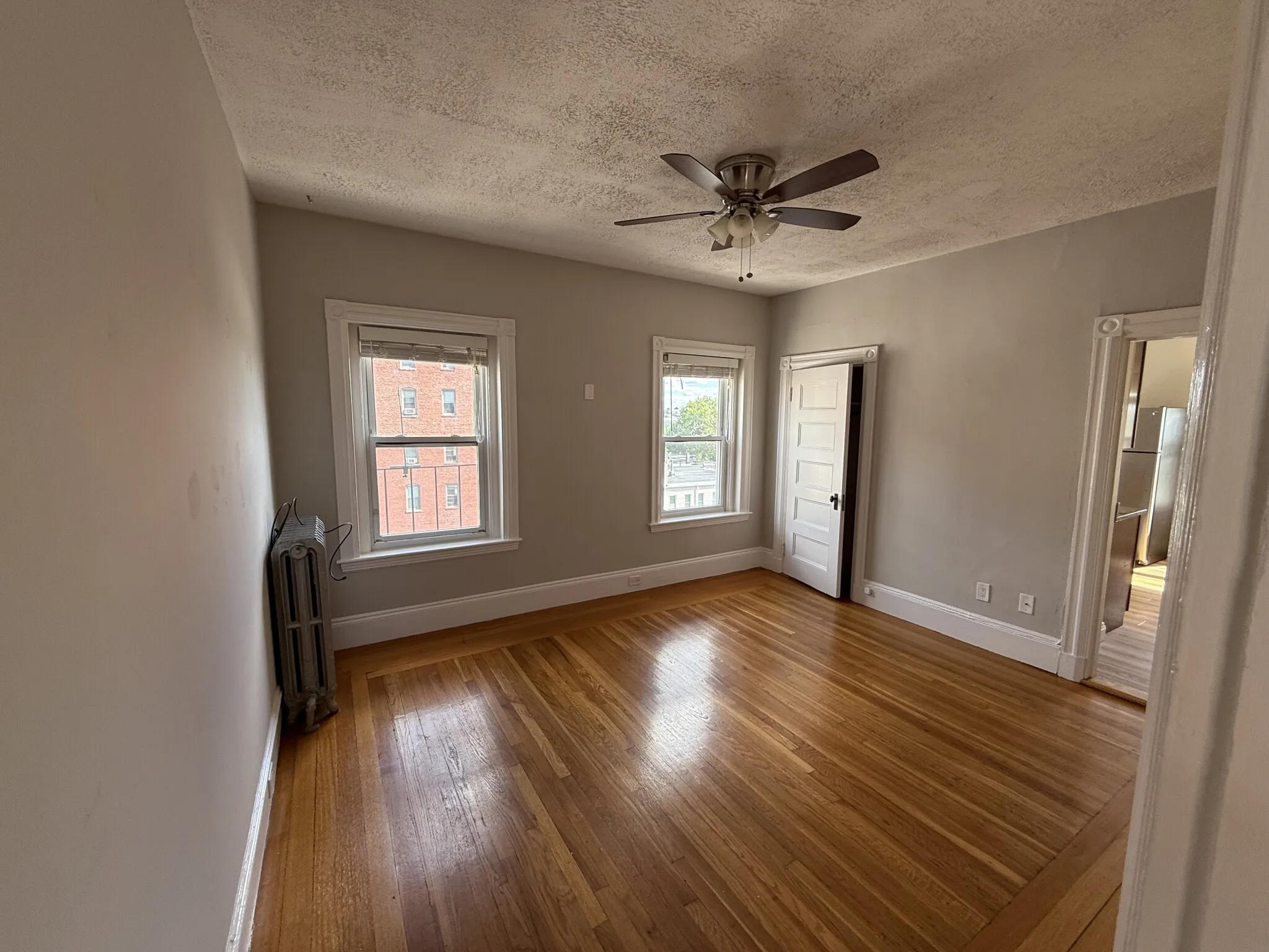 900 Massachusetts Ave, Riverside