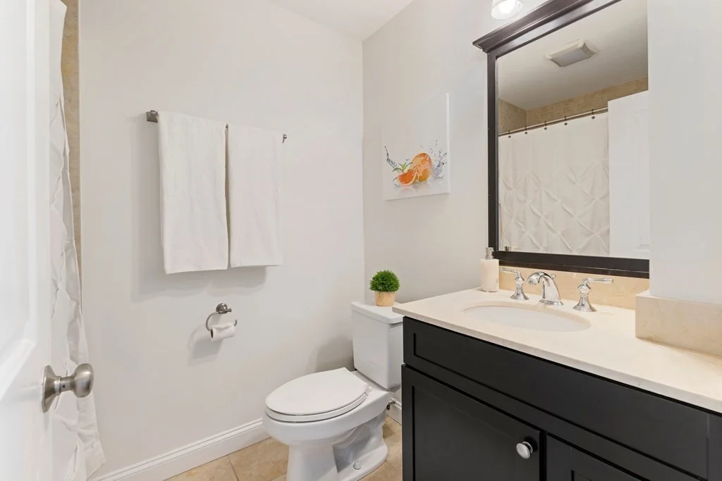 99-105 Broad, Waterfront