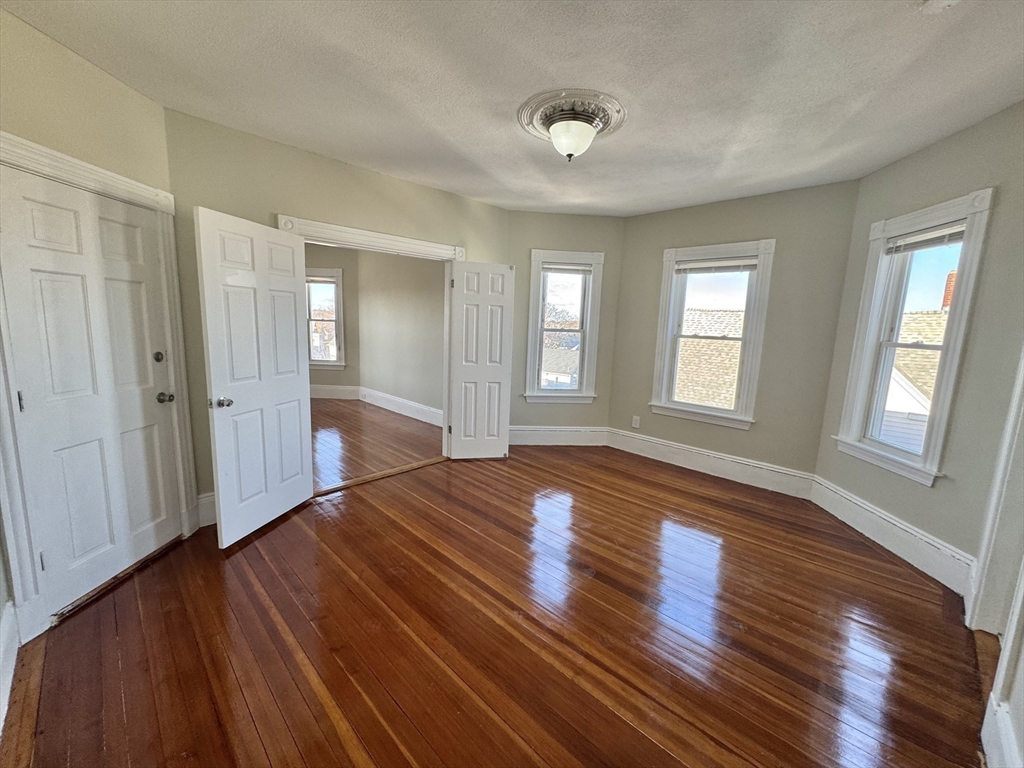 961-963 Broadway, Everett