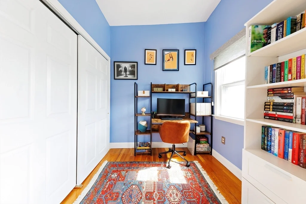 522 E 8, South Boston