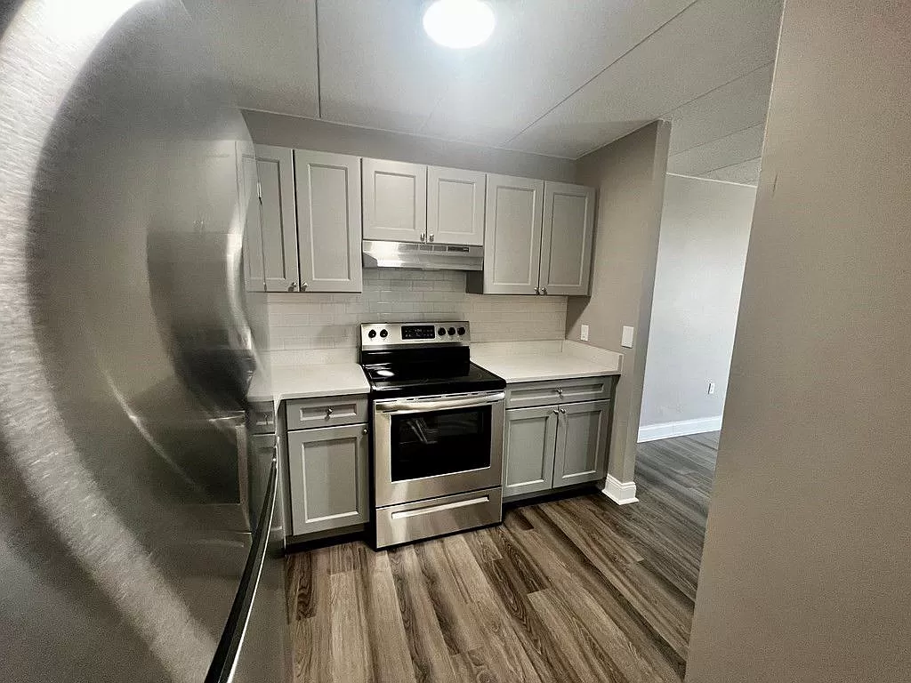 545 Centre St, Jamaica Plain