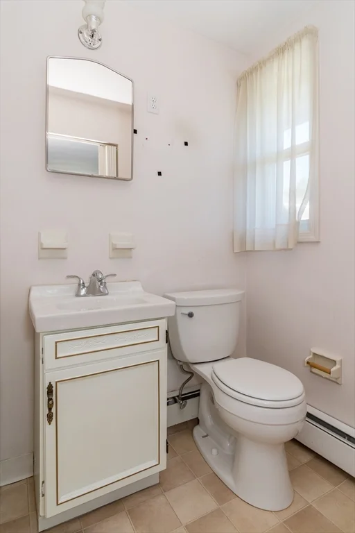 14 Rosslare Rd, Framingham