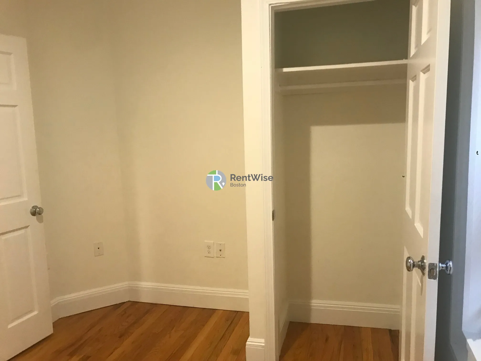 10 Brainerd Rd, Allston