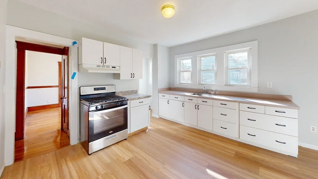897 Canterbury St, Roslindale