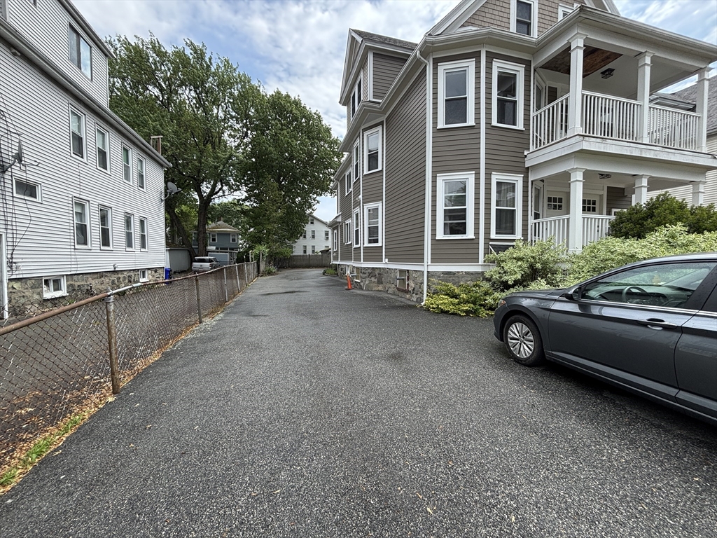 42 Bainbridge St, Malden