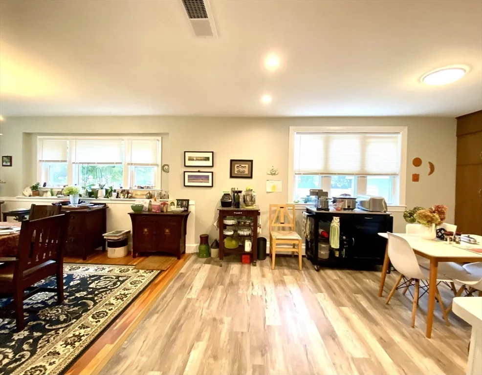 144 Ellison Park, Waltham