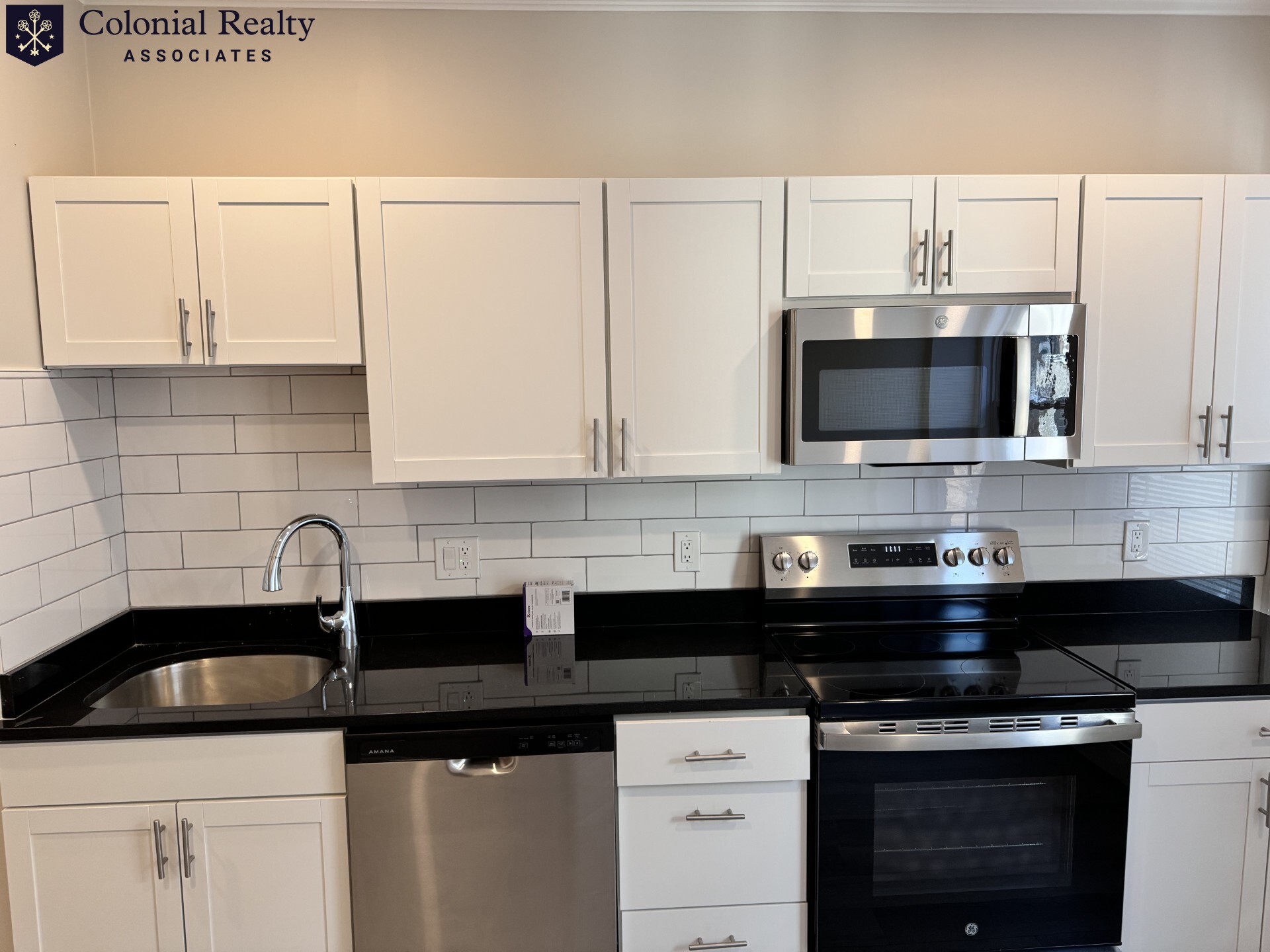 39 Brookline St, Cambridgeport