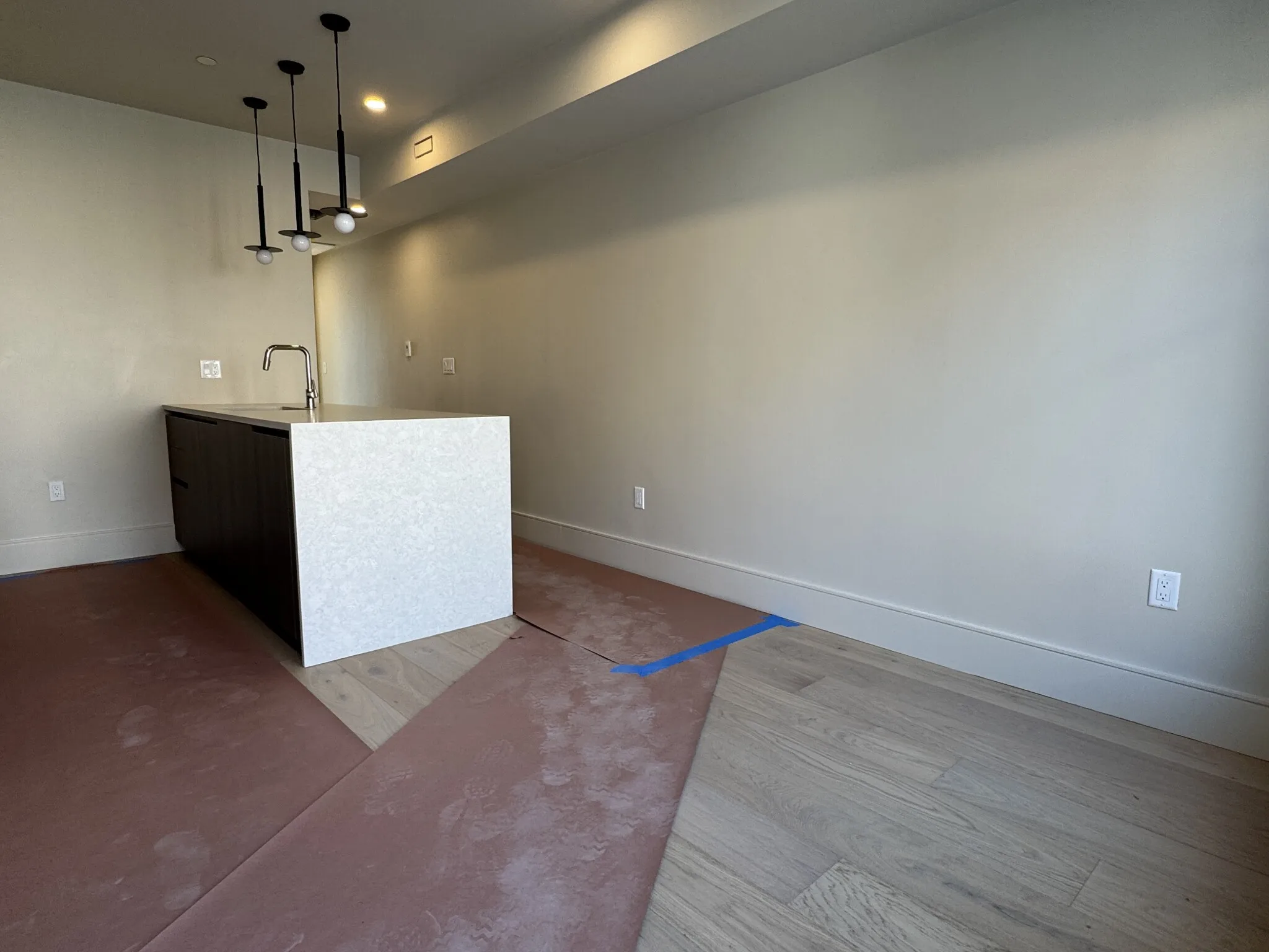 300 Franklin St, Riverside