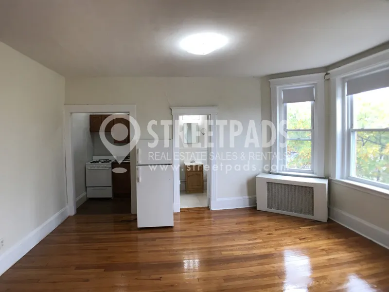 1334 Commonwealth Ave, Allston