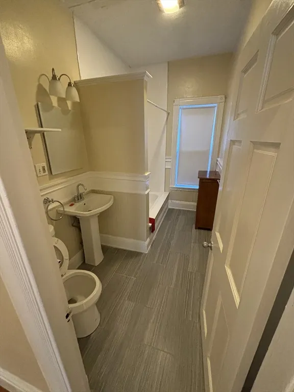 118 Harrishof St, Dorchester