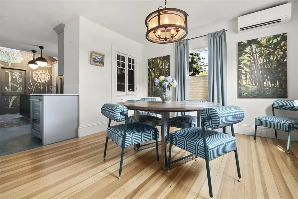 117 Eastern Ave, Essex