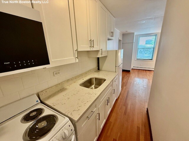 436 Commercial St, North End