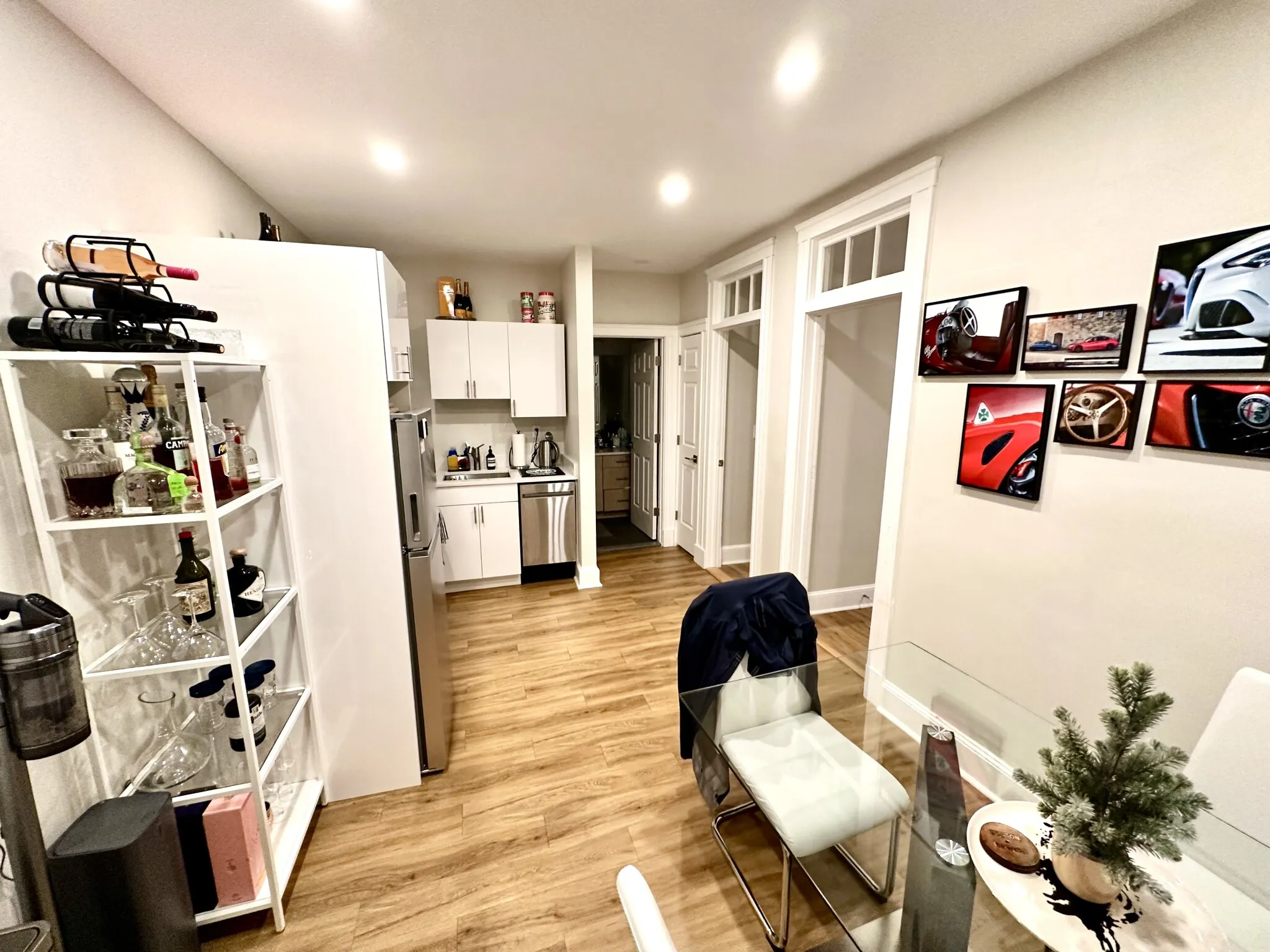 833 Beacon St, Fenway