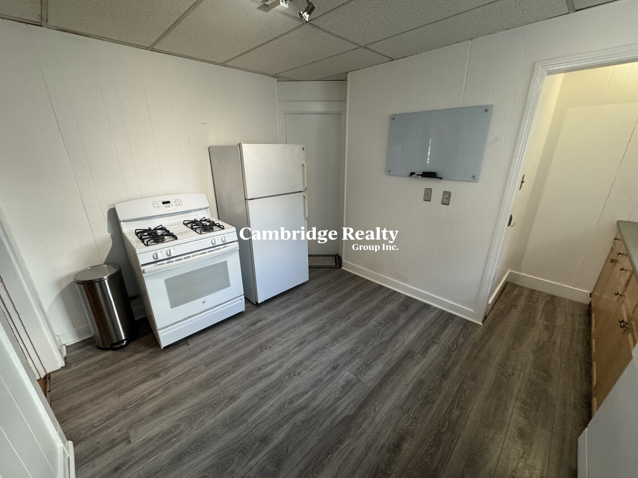 246 Highland Ave, Powder House Square