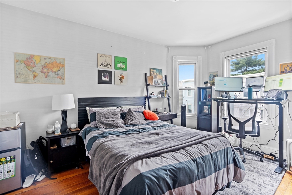 225 L St, South Boston