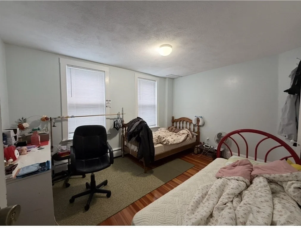 25 Hawthorne, Malden