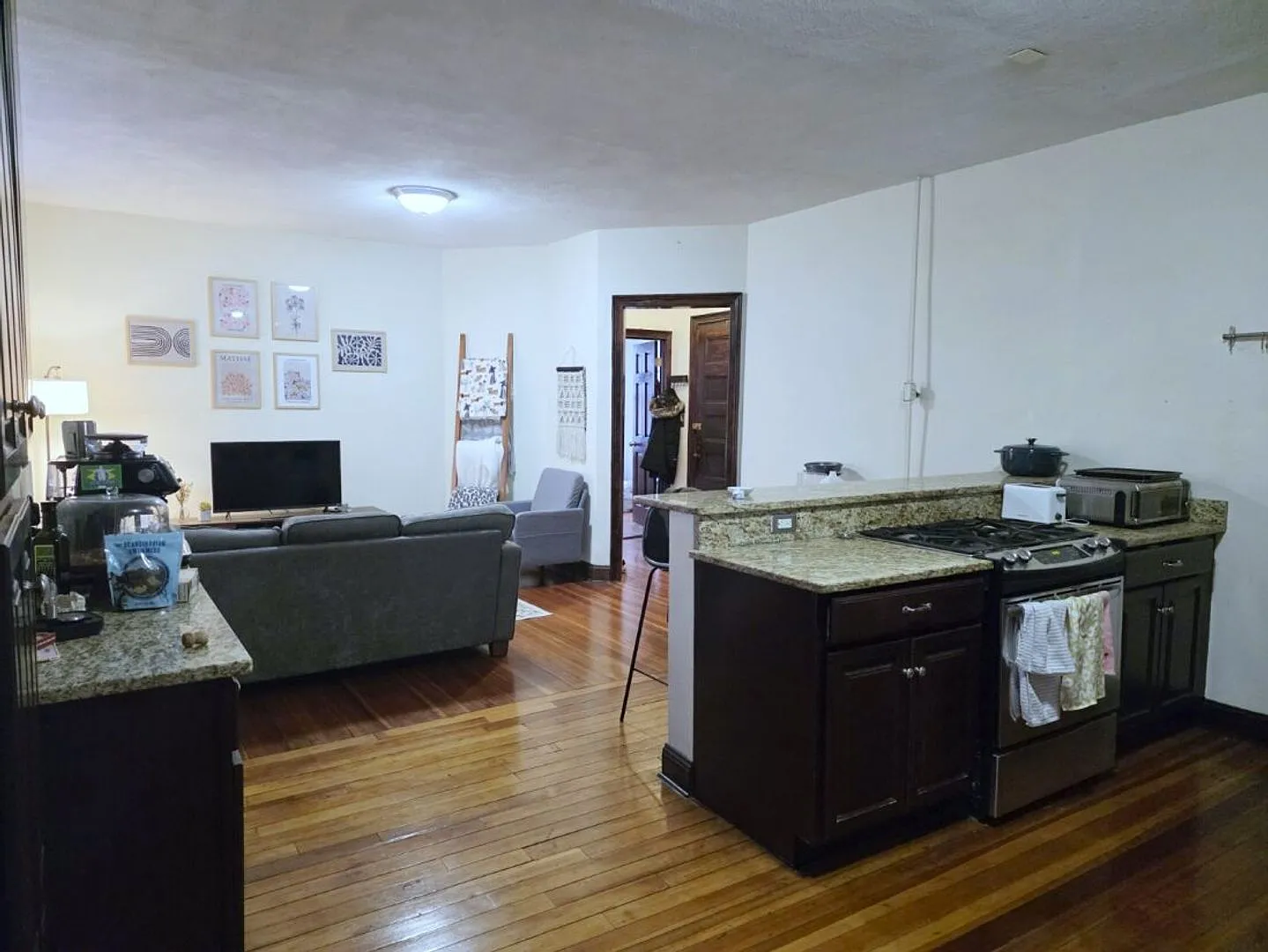 20 Winchester St, Coolidge Corner