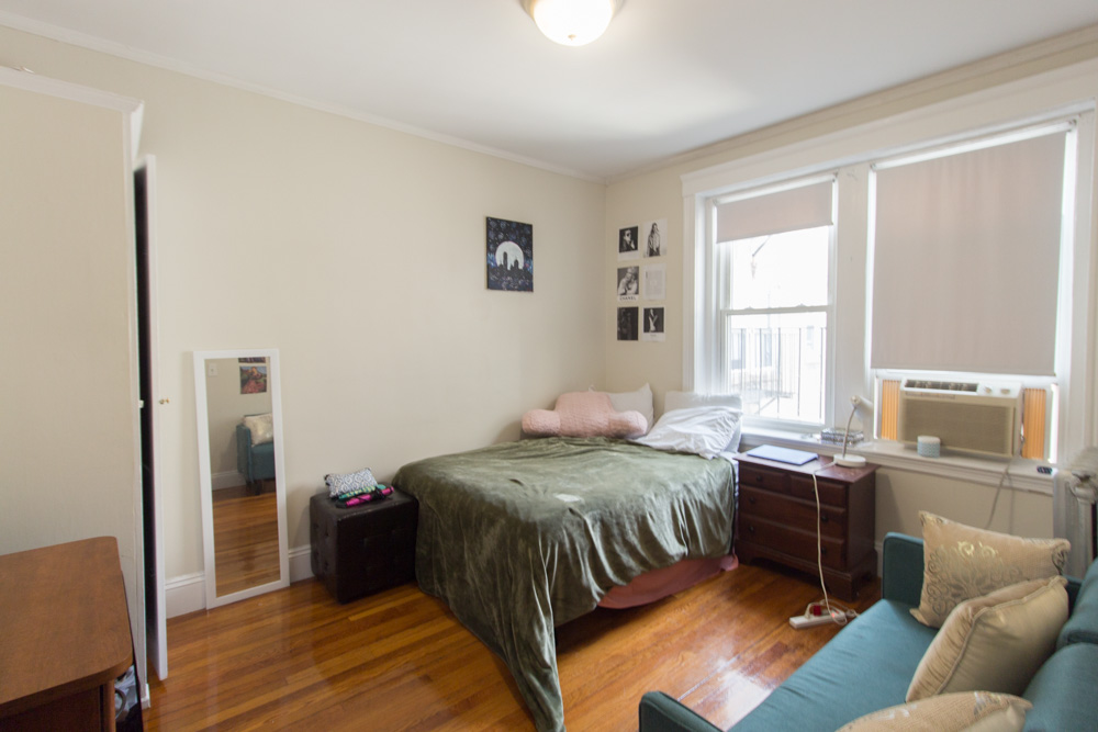 1940 Commonwealth Ave, Brighton