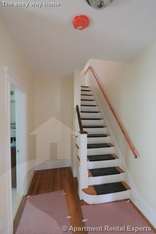 14 Bay State Ave, Davis Square