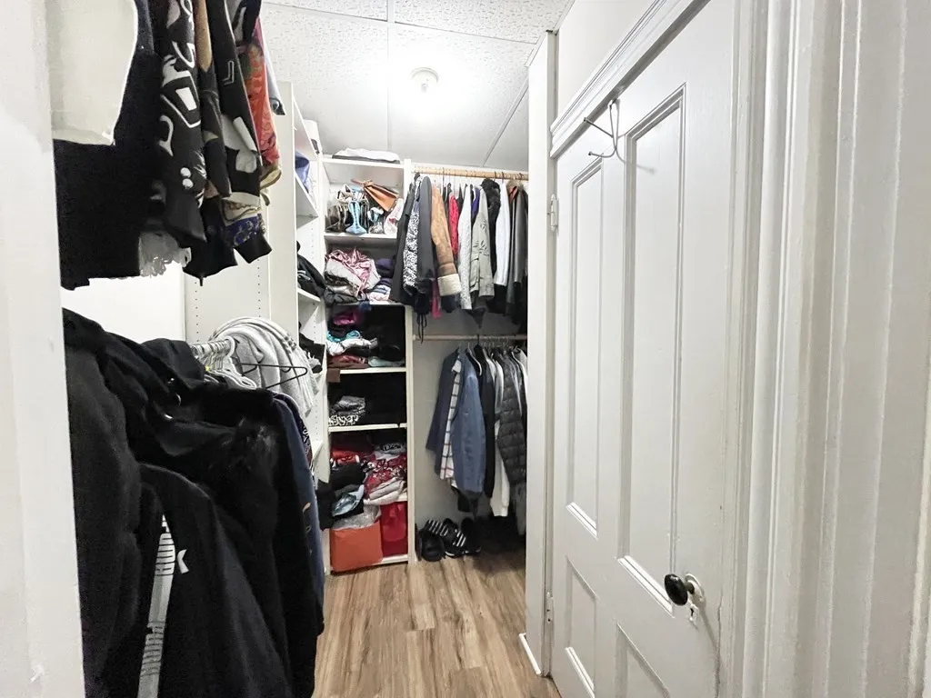 26-28 Harbor View, Dorchester