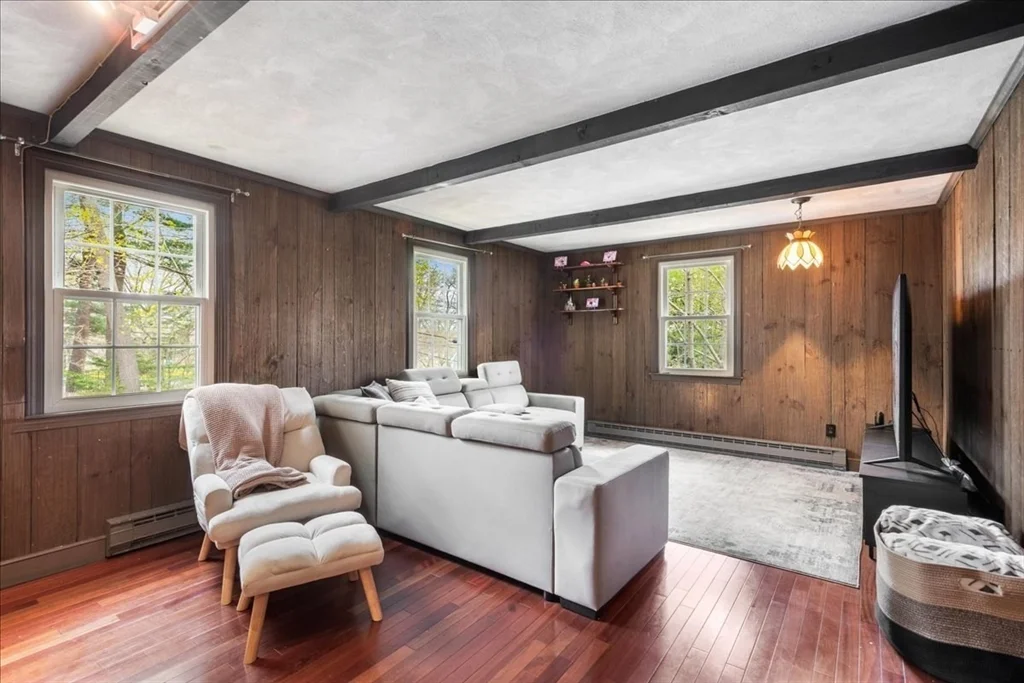 11 Gay St, Needham