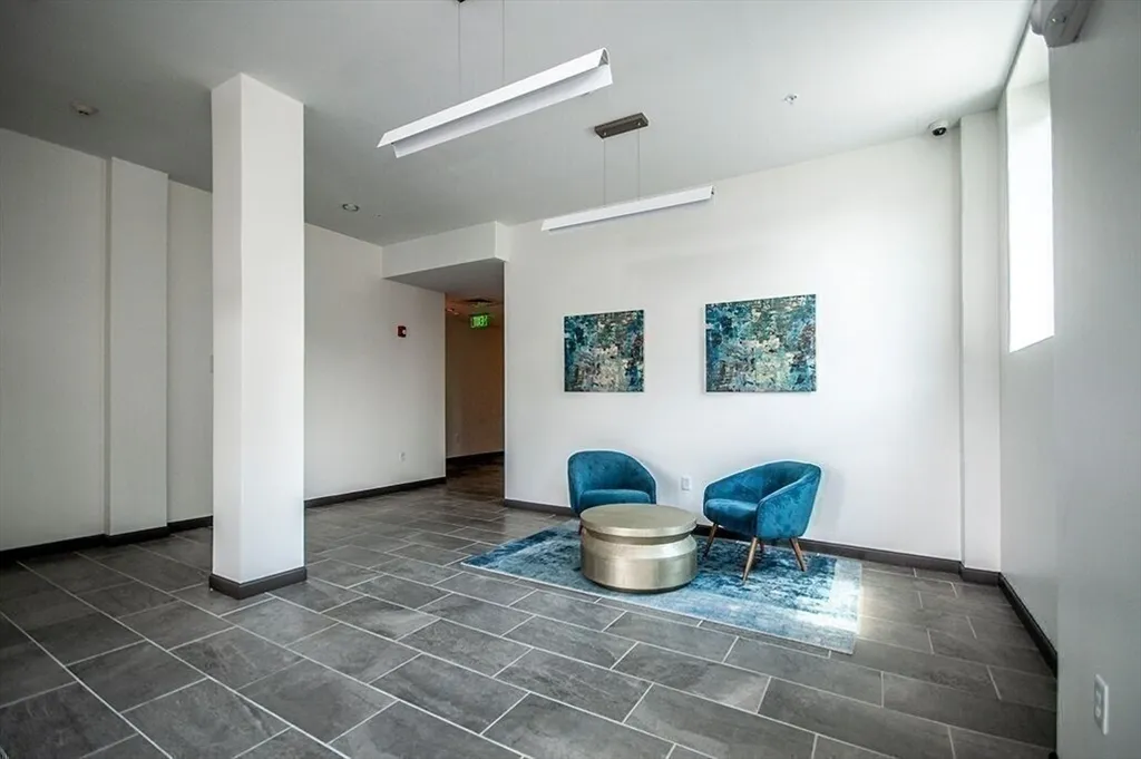 70 Parker Hill Ave, Mission Hill