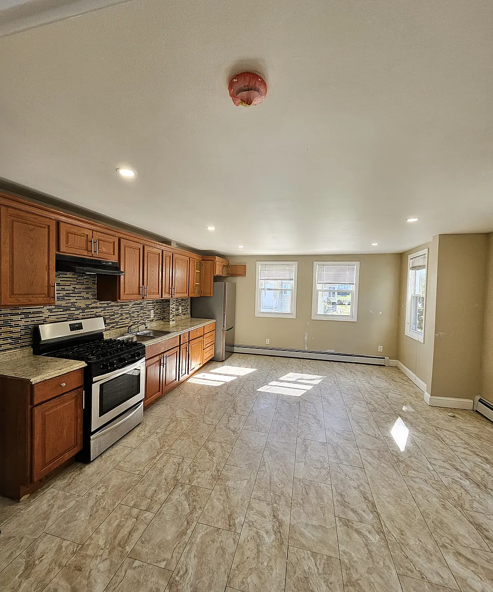 6 Pilgrim Rd, Haverhill