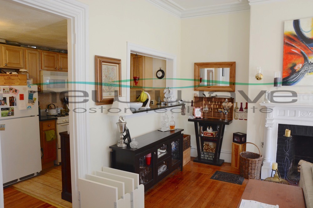 16 Hereford St, Back Bay