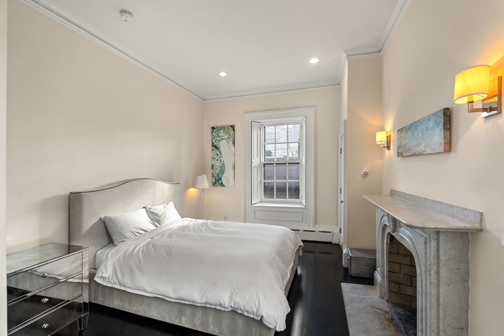 285 Clarendon St, Back Bay