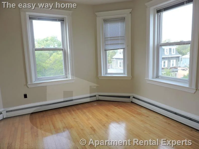 274 Brookline St, Cambridgeport