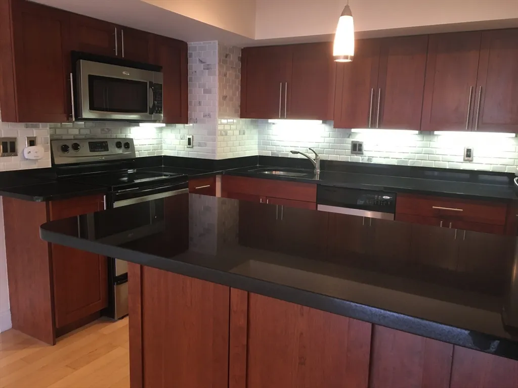 1600 Beacon St, Corey Hill