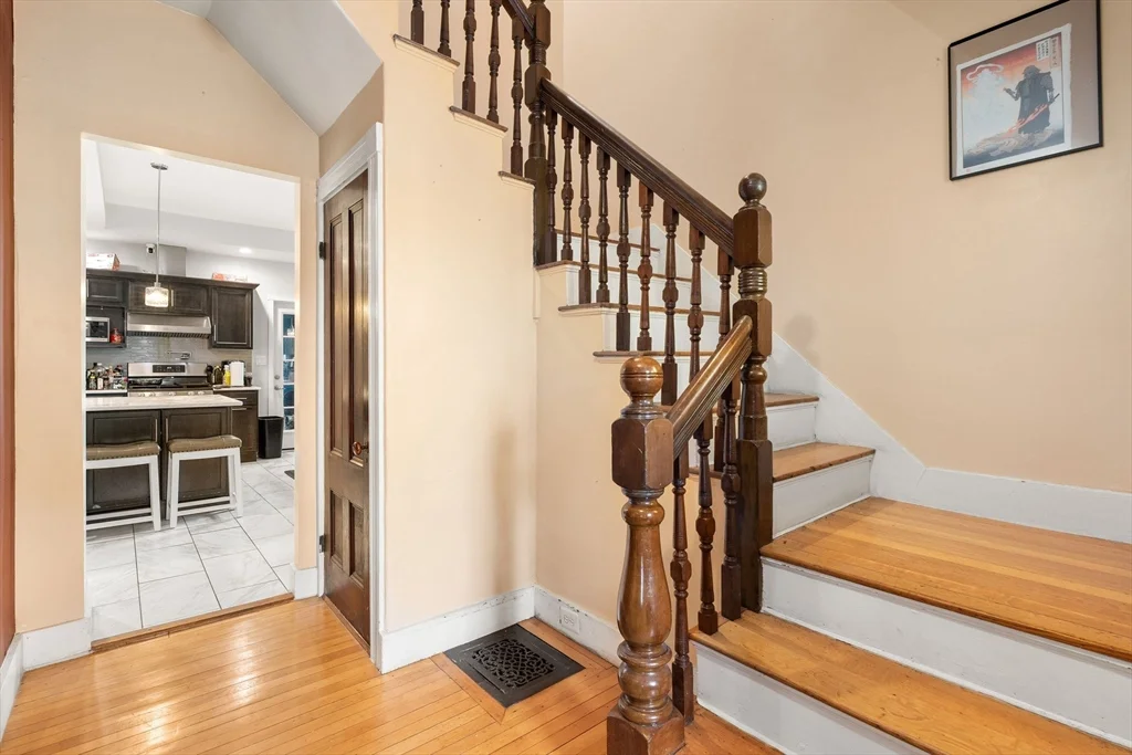 12 Pomeroy St, Allston