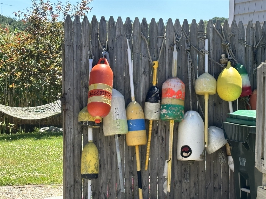 76 Bayberry Rd, Marshfield