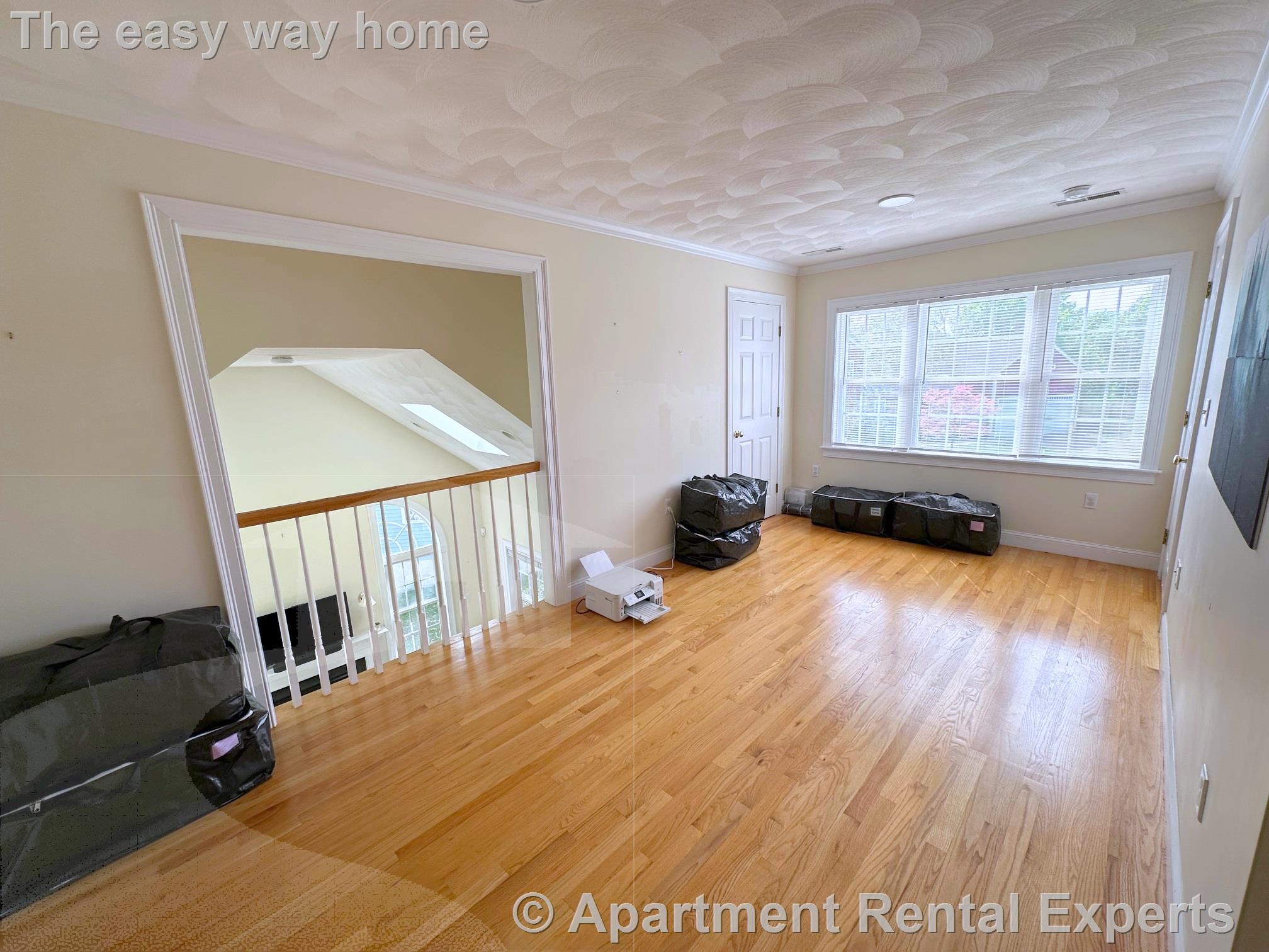 6 Farmers Circle, Arlington Center