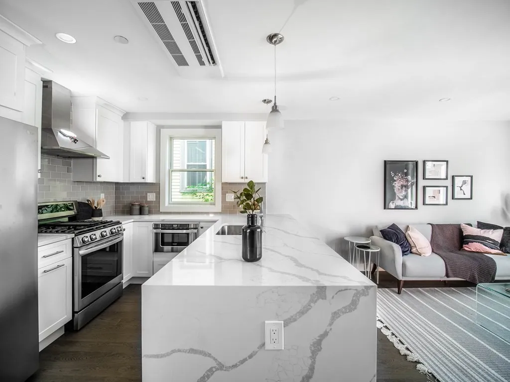 58 Byron St, East Boston