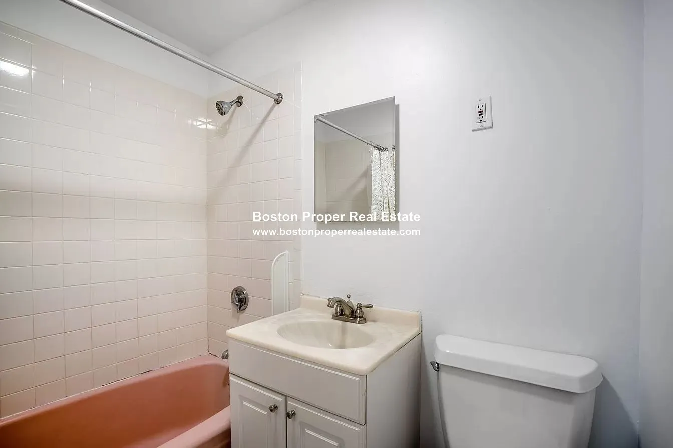 529 Beacon St, Back Bay