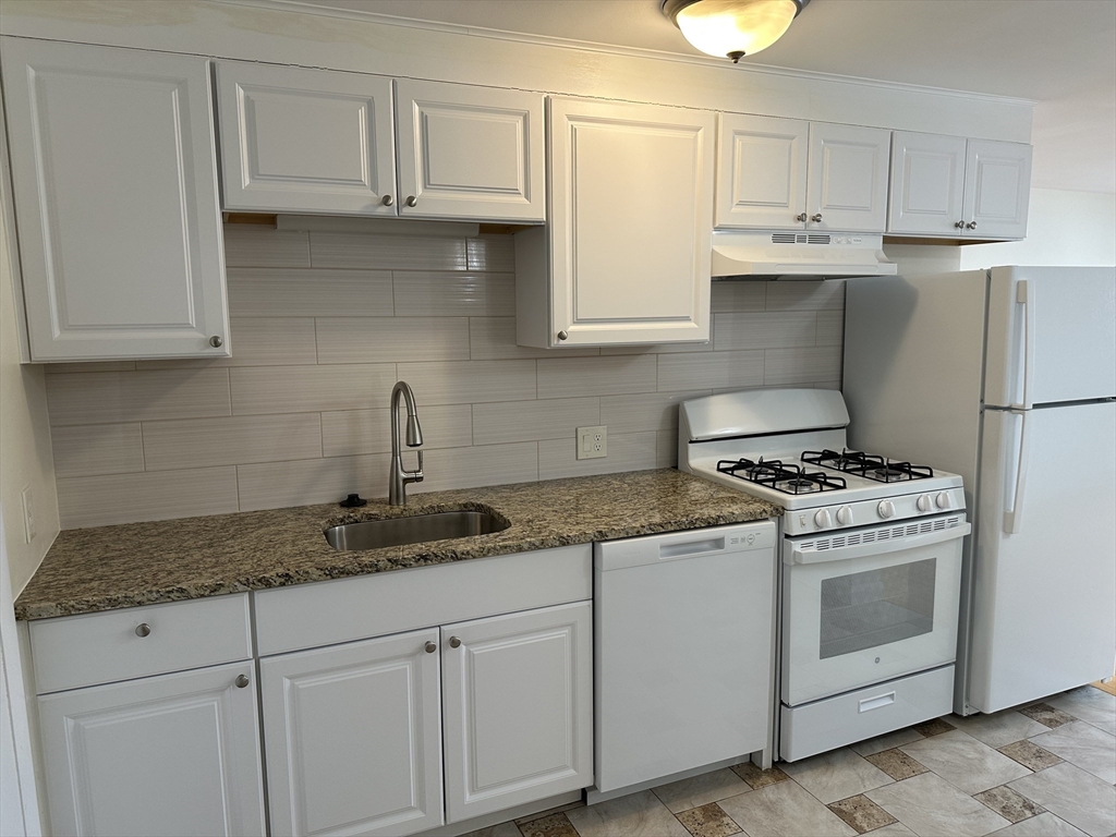 12 Portland, Diamond District