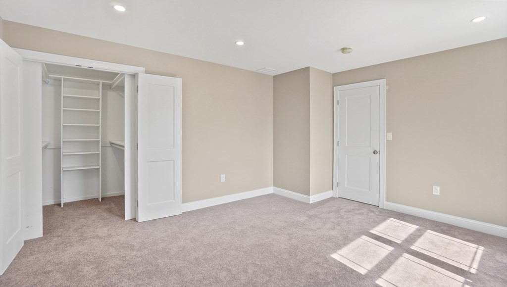 21 Arbor Ct, East Walpole