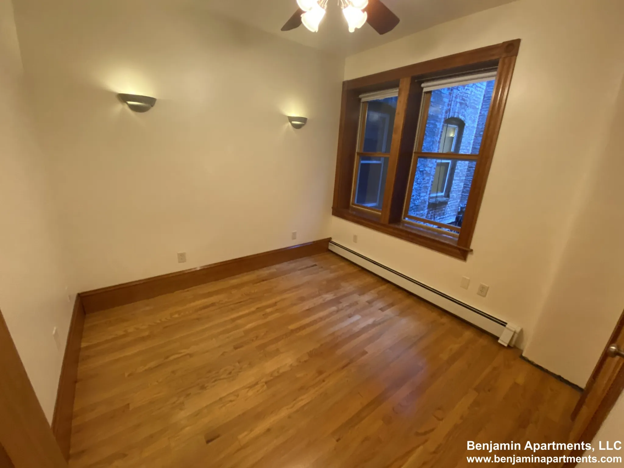 97 Myrtle St, Beacon Hill