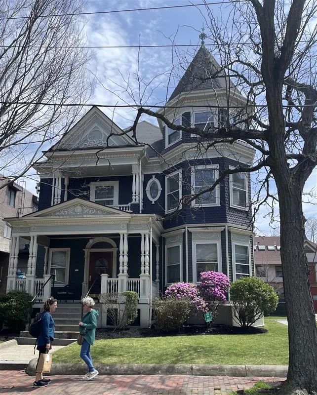 20 Highland Ave, Mid-Cambridge