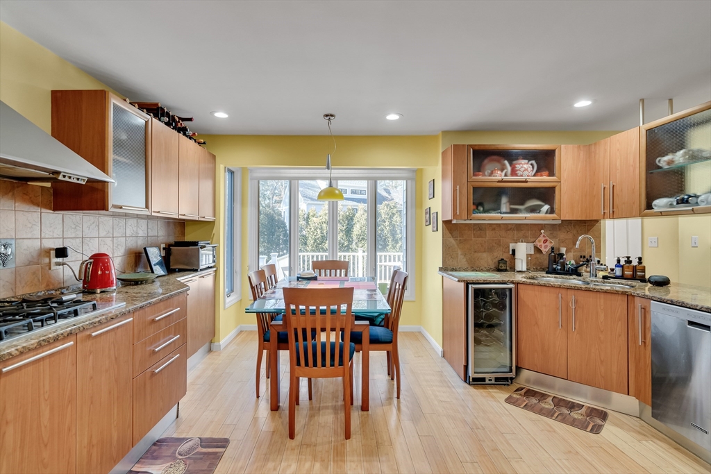 829 Chestnut St, Waban