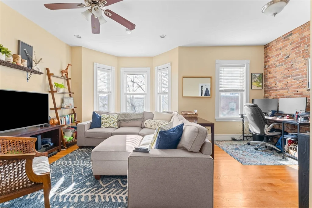 470 East 6th St, South Boston