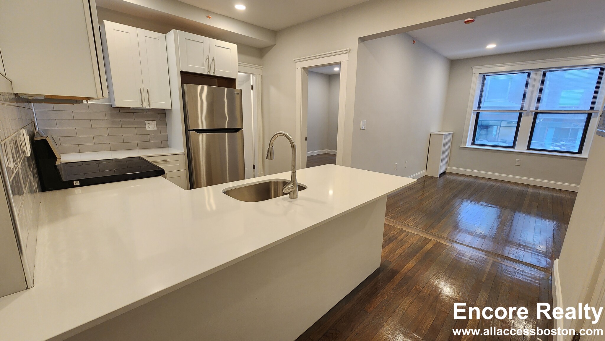 11 Peterborough St, Fenway