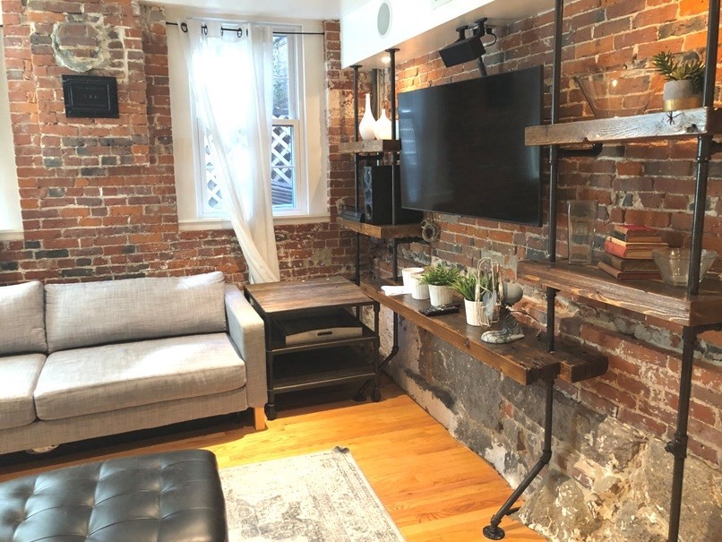 19 Branch St, Beacon Hill